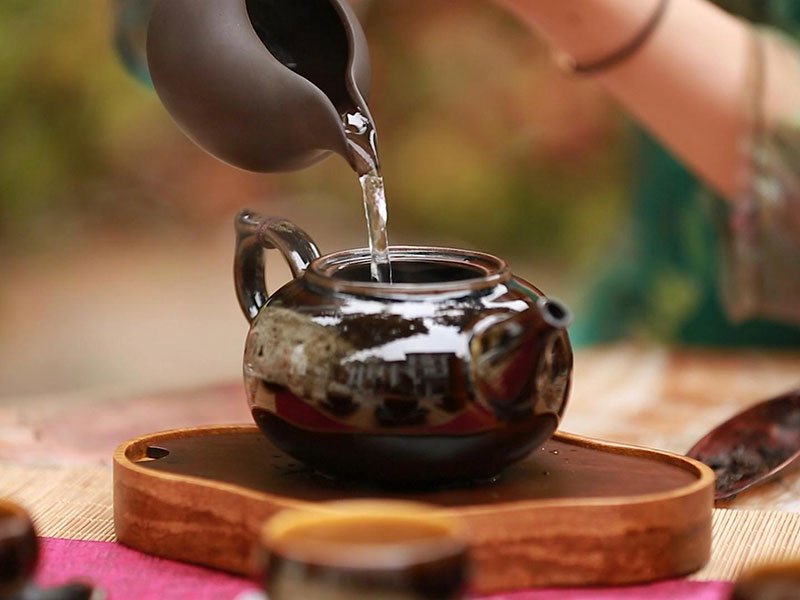 Cách pha trà Mạn Hảo – trà bánh Phổ Nhĩ